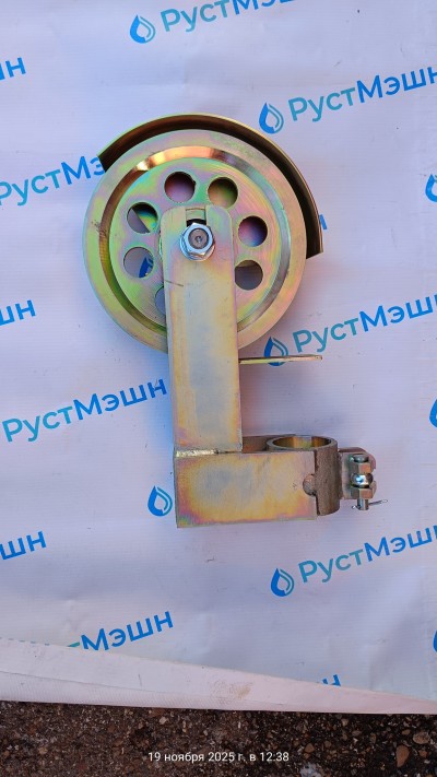 Ролик лубрикатора верхний с кронштейном